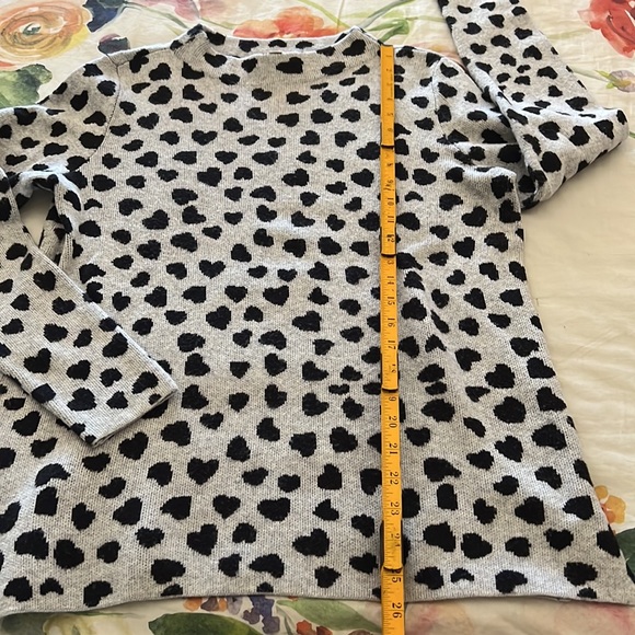 LOFT Mock Neck Hearts Sweater - Picture 7 of 10